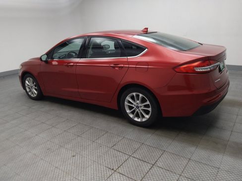 Used 2020 Ford Fusion SE FWD image 3