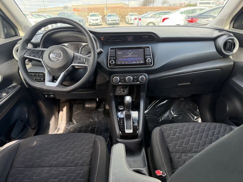 Used 2021 Nissan Kicks S image 15