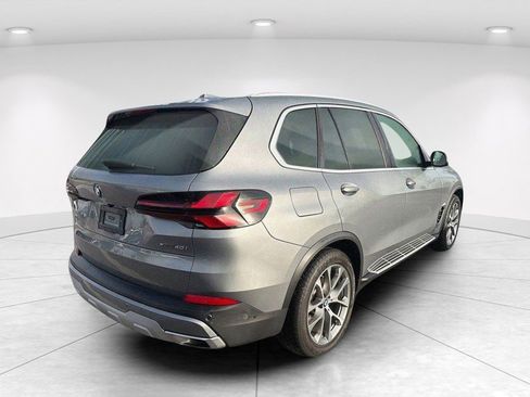Certified 2024 BMW X5 xDrive40i w/ Premium Package AWD/4WD image 4