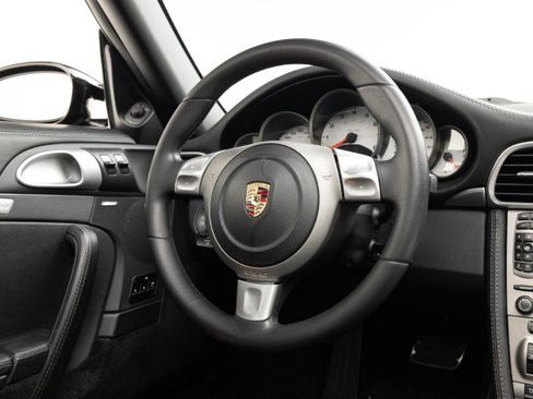 Used 2005 Porsche 911 Carrera S image 10