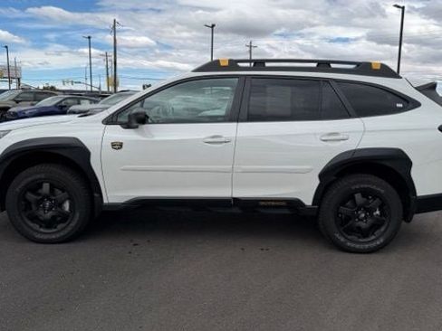 Used 2025 Subaru Outback Wilderness AWD/4WD image 8