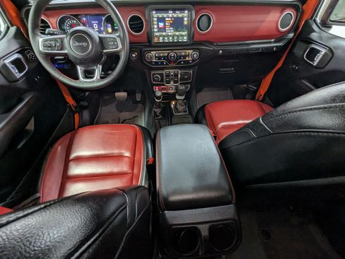 Used 2023 Jeep Wrangler Unlimited Rubicon 4xe AWD/4WD image 23