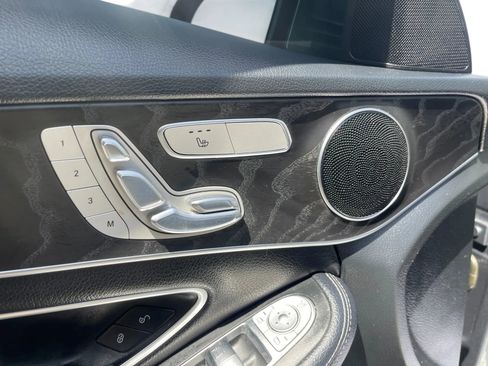 Used 2017 Mercedes-Benz C 300 4MATIC Sedan image 22