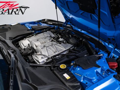 Used 2017 Jaguar F-TYPE SVR AWD/4WD image 46