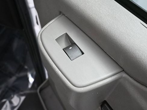 Used 2022 Chevrolet Express 2500 w/ Driver Convenience Package image 36