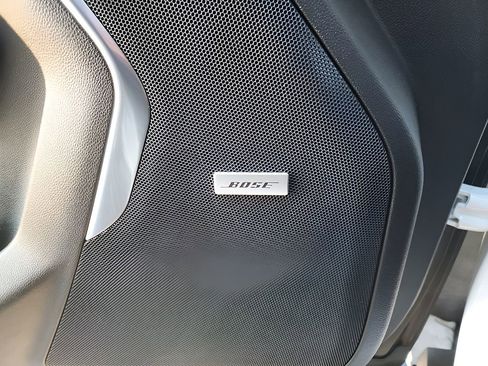 Used 2021 GMC Yukon SLT image 29