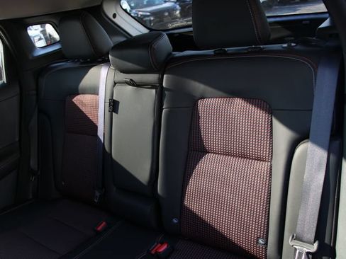 Used 2025 Nissan Kicks SR FWD image 28