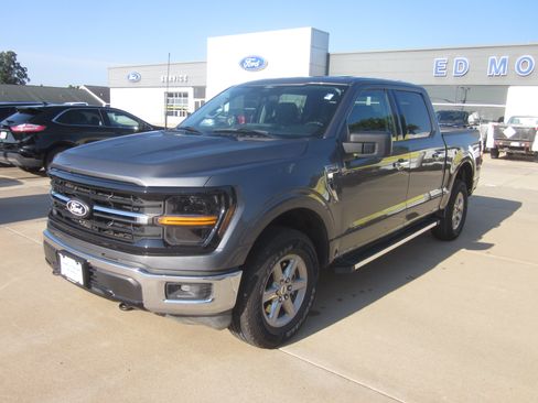Used 2025 Ford F150 XLT w/ Equipment Group 301A Standard AWD/4WD image 3