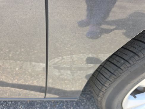 Used 2016 Chevrolet Malibu LT image 5