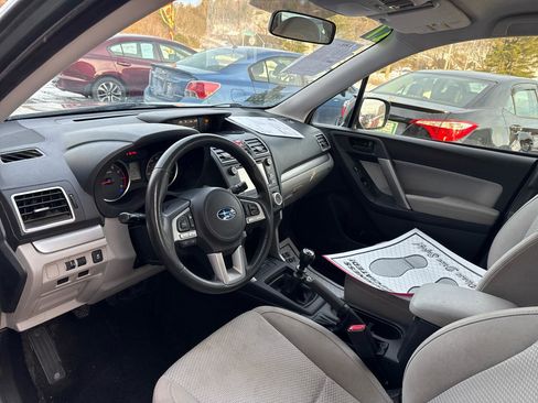 Used 2017 Subaru Forester 2.5i image 13