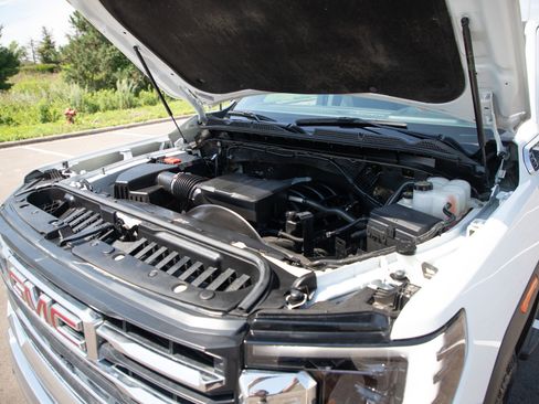 Used 2024 GMC Sierra 3500 SLE AWD/4WD image 31