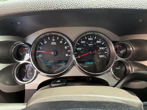 Used 2013 GMC Sierra 2500 SLE w/ Convenience Package AWD/4WD image 24