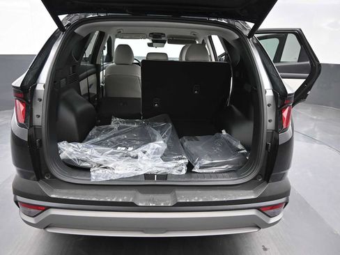 New 2026 Hyundai Tucson SEL Plus AWD/4WD image 13