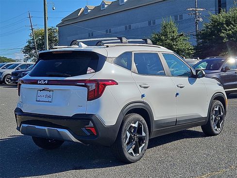 New 2026 Kia Seltos S image 5