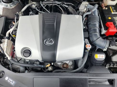 Used 2024 Lexus ES 350 F Sport w/ Accessory Package (Z2) FWD image 32