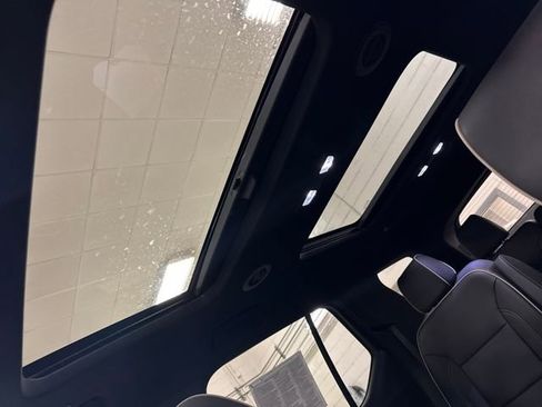 Used 2023 Chevrolet Traverse Premier w/ Redline Edition image 25