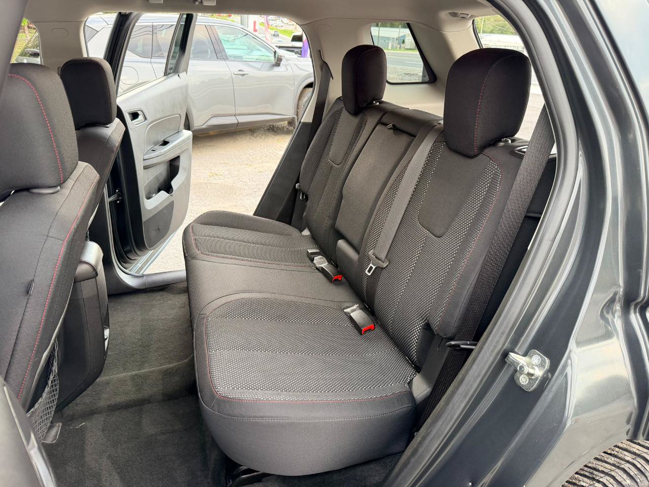 Used 2014 GMC Terrain SLE w/ Chrome Package FWD image 15