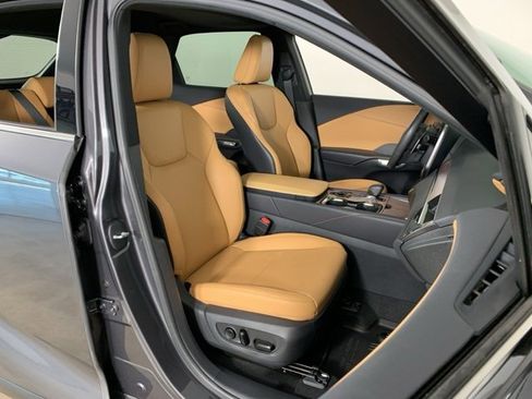 Used 2024 Lexus RX 350 Premium Plus w/ Convenience Package image 38