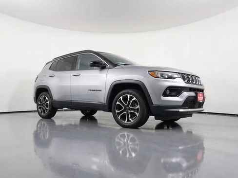 Used 2024 Jeep Compass Limited AWD/4WD image 33