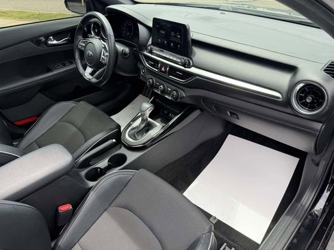 Used 2021 Kia Forte GT-Line w/ GT-Line Premium Package FWD image 20