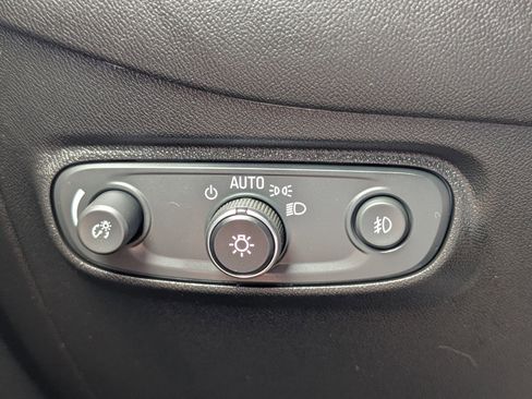 Used 2020 Chevrolet Equinox LT AWD/4WD image 29