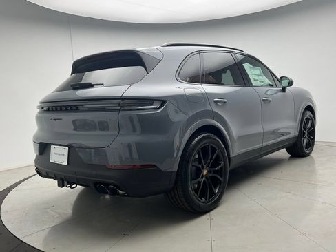 New 2026 Porsche Cayenne AWD/4WD image 22