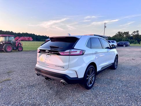 Used 2020 Ford Edge Titanium w/ Class II Trailer Tow Package AWD/4WD image 8