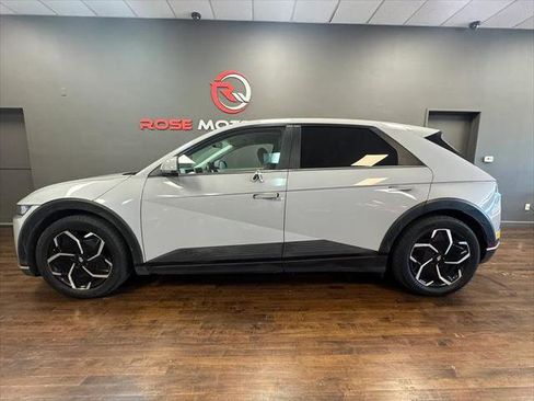 Used 2022 Hyundai Ioniq 5 SEL w/ Cargo Package AWD/4WD image 2