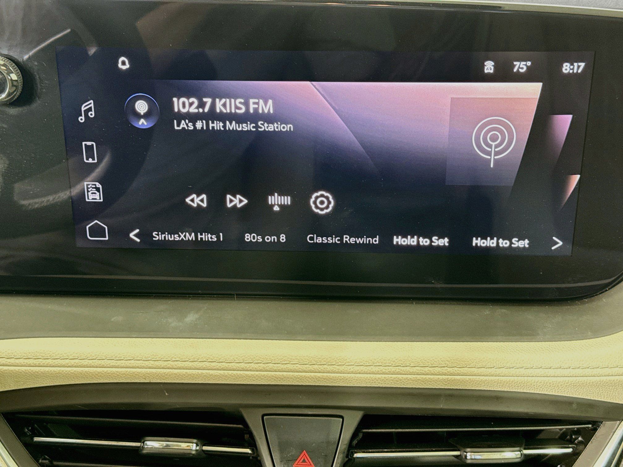 Used 2024 Buick Encore GX Avenir w/ Avenir Convenience Package AWD/4WD image 16