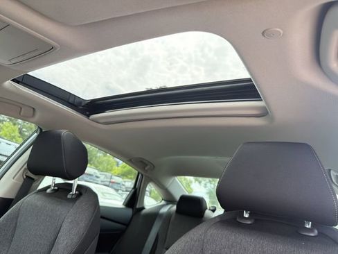Used 2024 Honda Accord EX image 32