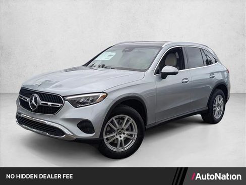 Used 2026 Mercedes-Benz GLC 300 4MATIC image 1