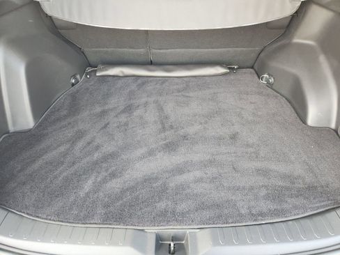 Used 2023 Toyota RAV4 XLE Premium image 35