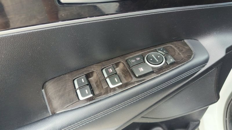 Used 2017 Kia Sorento FWD w/ LX Convenience Package image 14