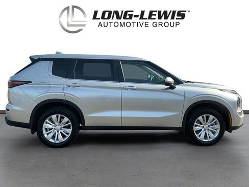 Used 2025 Mitsubishi Outlander Sport ES AWD/4WD image 8