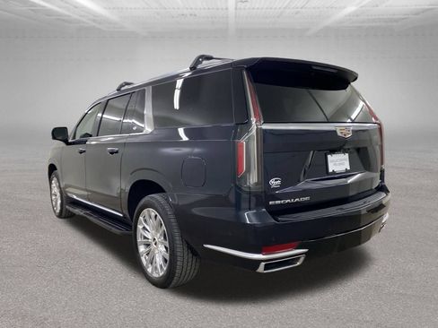 Certified 2023 Cadillac Escalade ESV Premium Luxury AWD/4WD image 8