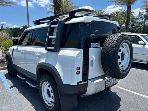 Used 2023 Land Rover Defender 110 S AWD/4WD image 7