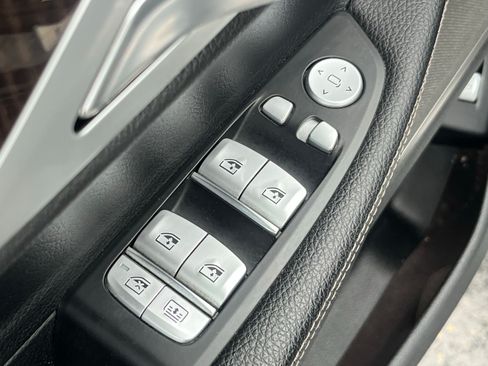Used 2018 BMW 740i RWD image 26