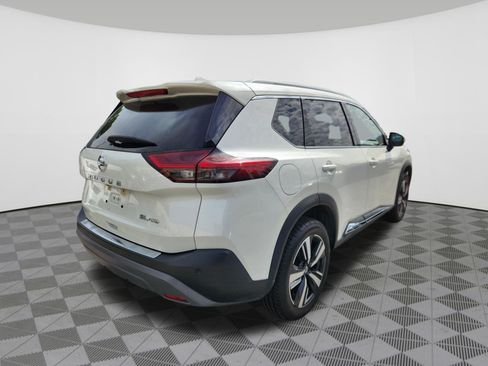 Certified 2021 Nissan Rogue SL w/ Premium Package AWD/4WD image 4