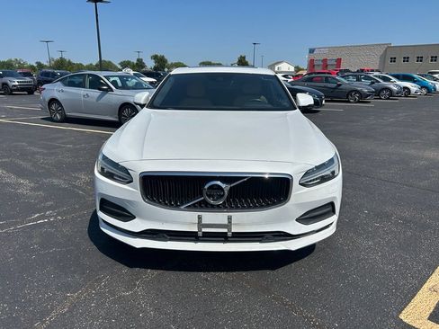 Used 2018 Volvo S90 T5 Momentum w/ Convenience Package AWD/4WD image 6