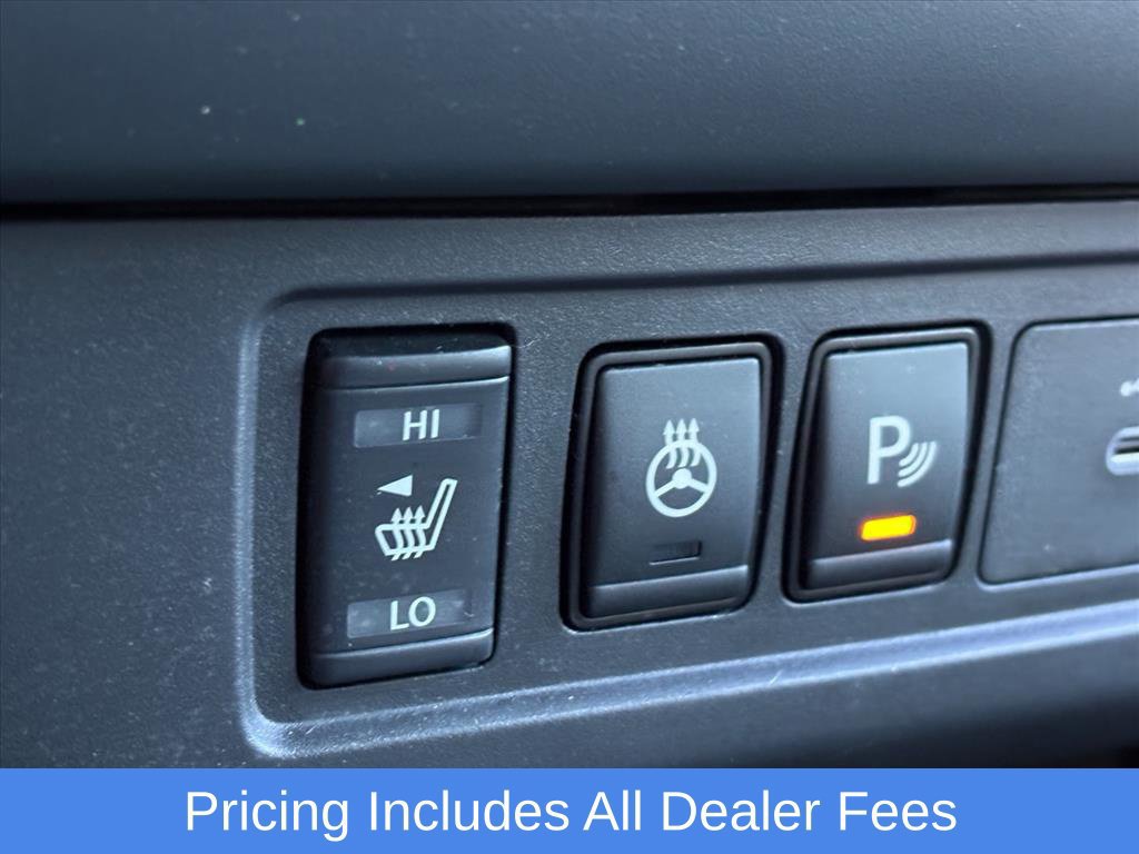 Used 2022 Nissan Frontier SV RWD image 12