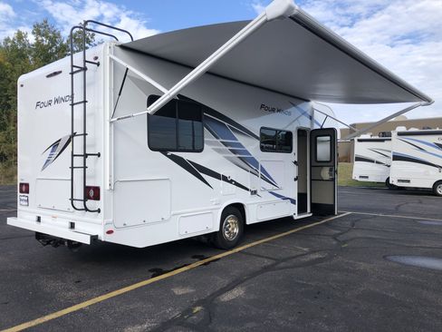 Used 2024 Ford E-350 and Econoline 350 Super Duty w/ Motorhome Prep Package RWD image 4
