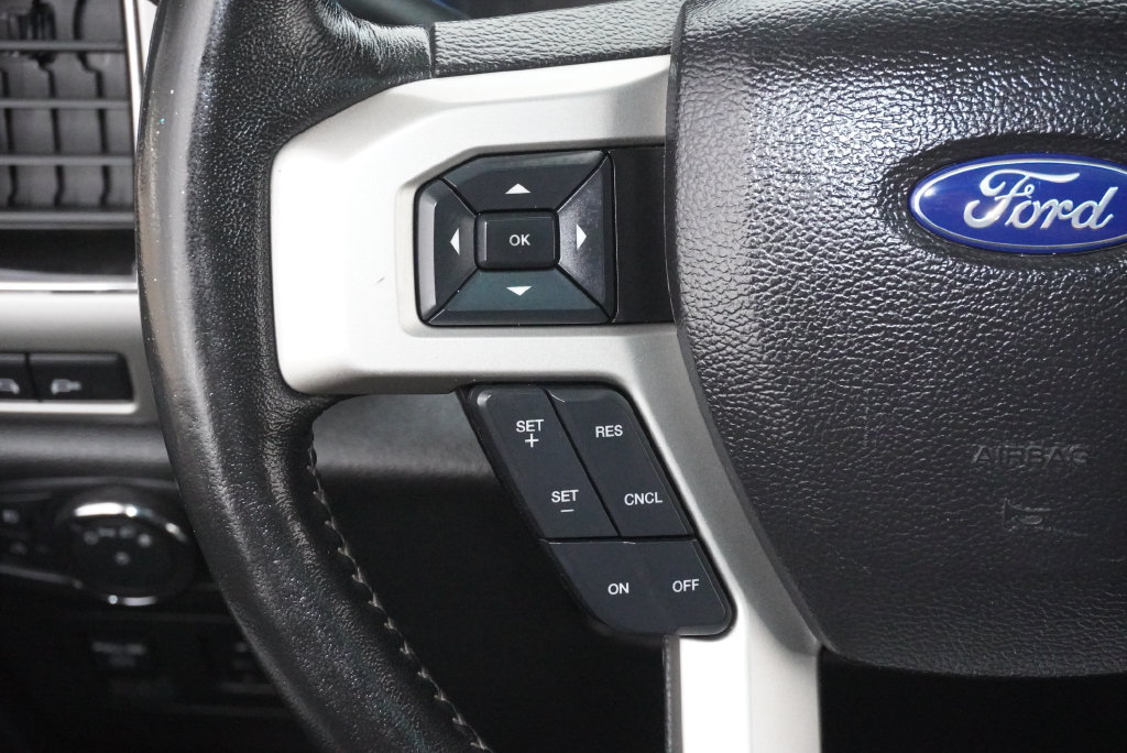 Used 2018 Ford F150 Lariat w/ Equipment Group 502A Luxury AWD/4WD image 24