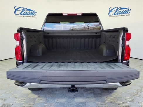 Used 2022 Chevrolet Silverado 1500 LT image 5