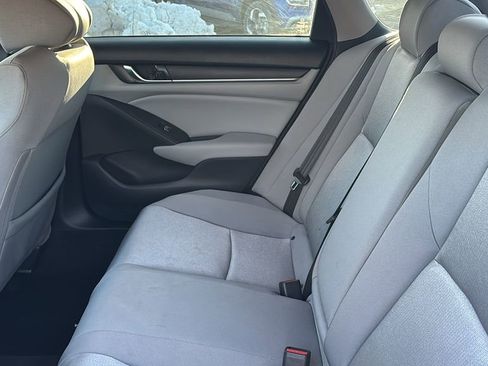 Used 2018 Honda Accord LX image 29