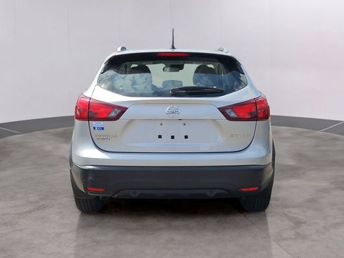 Used 2019 Nissan Rogue Sport SV AWD/4WD image 5