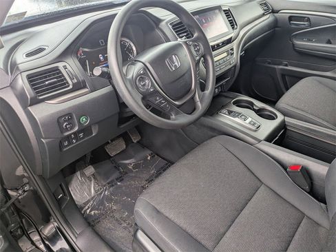 Used 2023 Honda Ridgeline Sport image 12