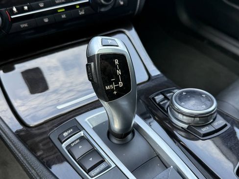 Used 2015 BMW 528i Sedan RWD image 30
