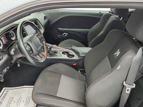 Used 2022 Dodge Challenger R/T Scat Pack w/ Shaker Package image 19