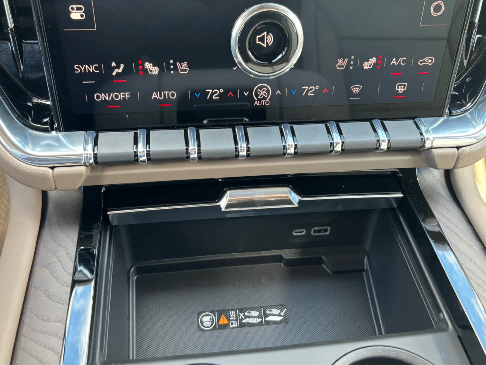 New 2027 GMC Yukon Denali w/ Sun & Power Step Package AWD/4WD image 27
