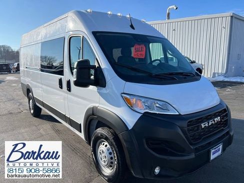 Used 2025 RAM ProMaster 3500 w/ Crew Van Package FWD image 1